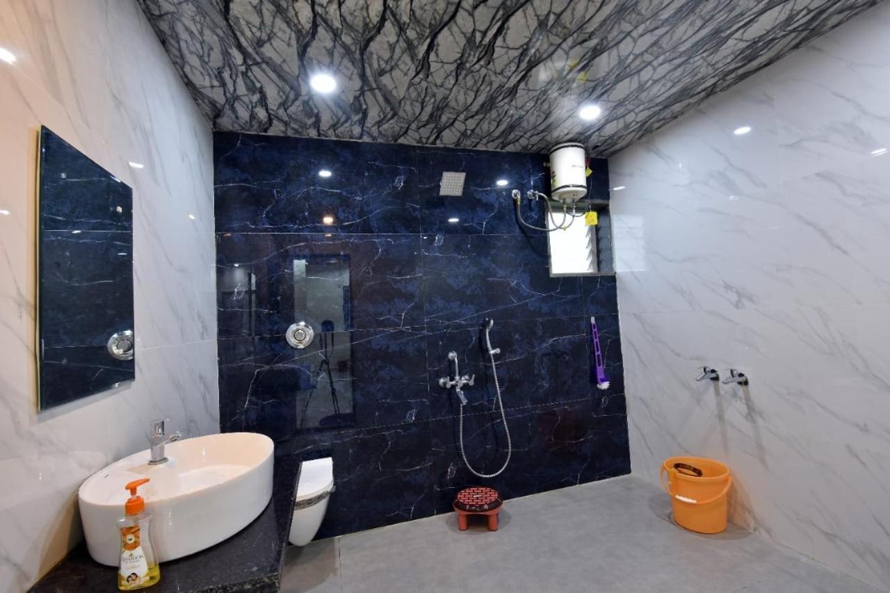 Villa Beauty And The Beast 4Bhk Lonavla Exterior foto