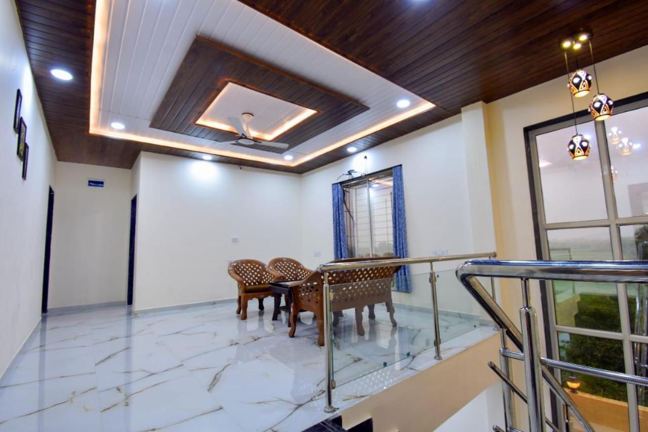Villa Beauty And The Beast 4Bhk Lonavla Exterior foto