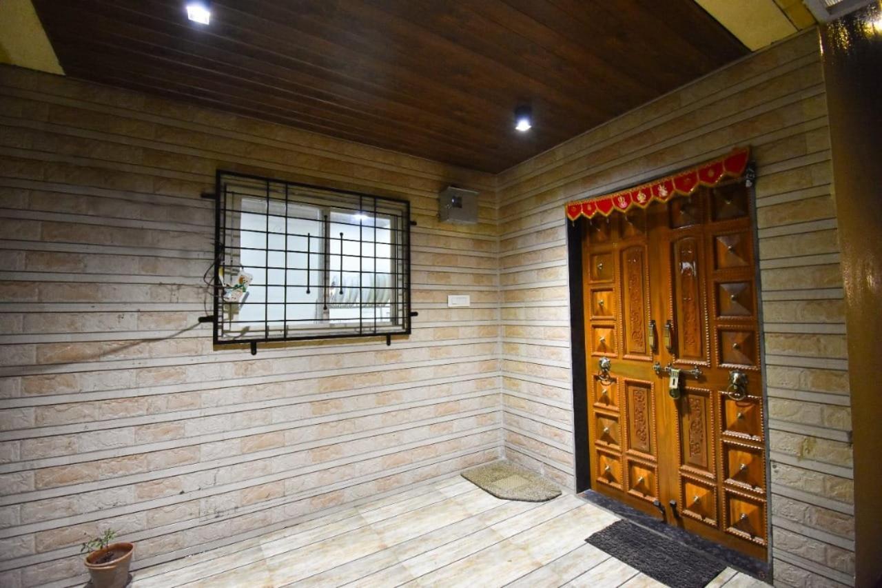 Villa Beauty And The Beast 4Bhk Lonavla Exterior foto