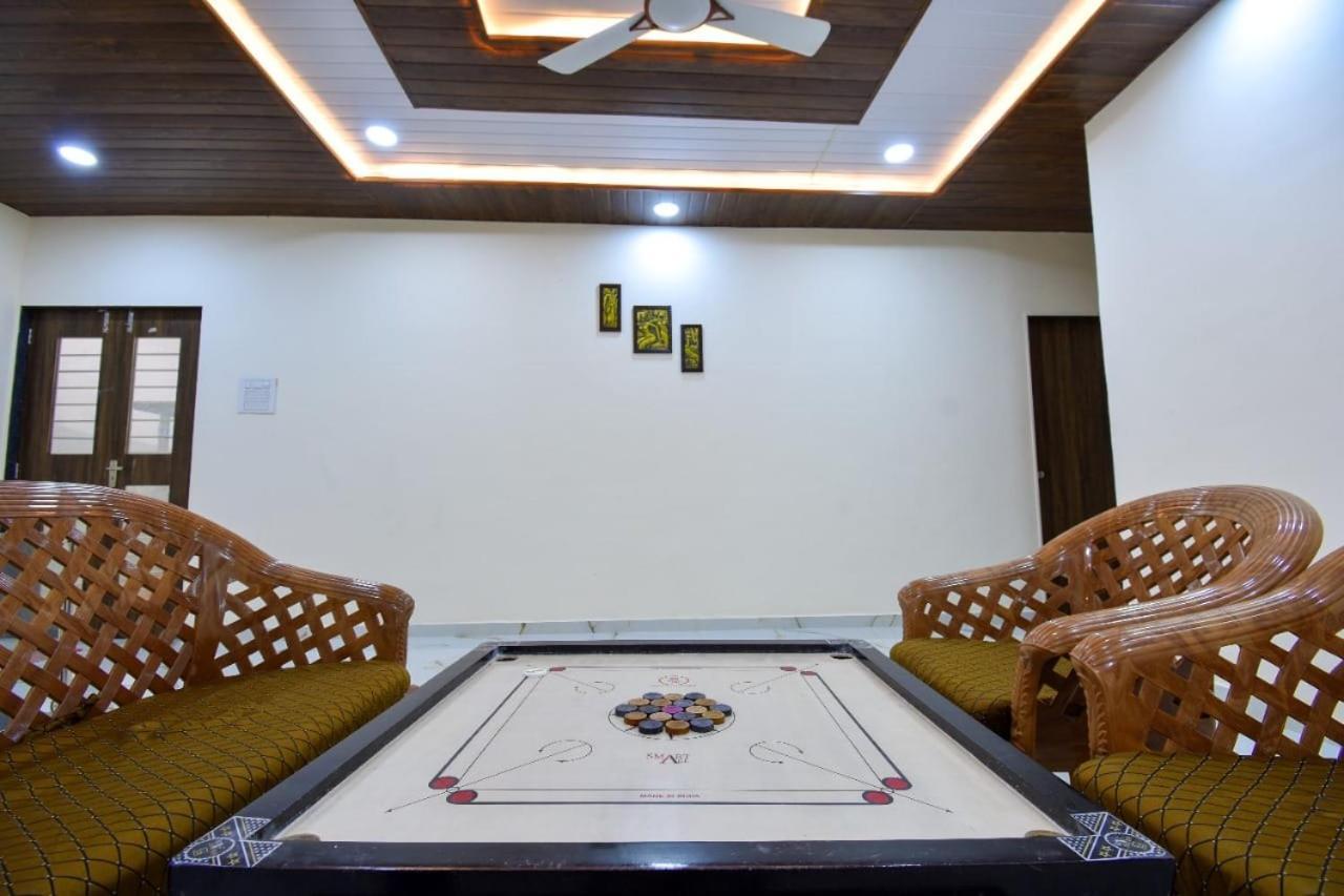 Villa Beauty And The Beast 4Bhk Lonavla Exterior foto
