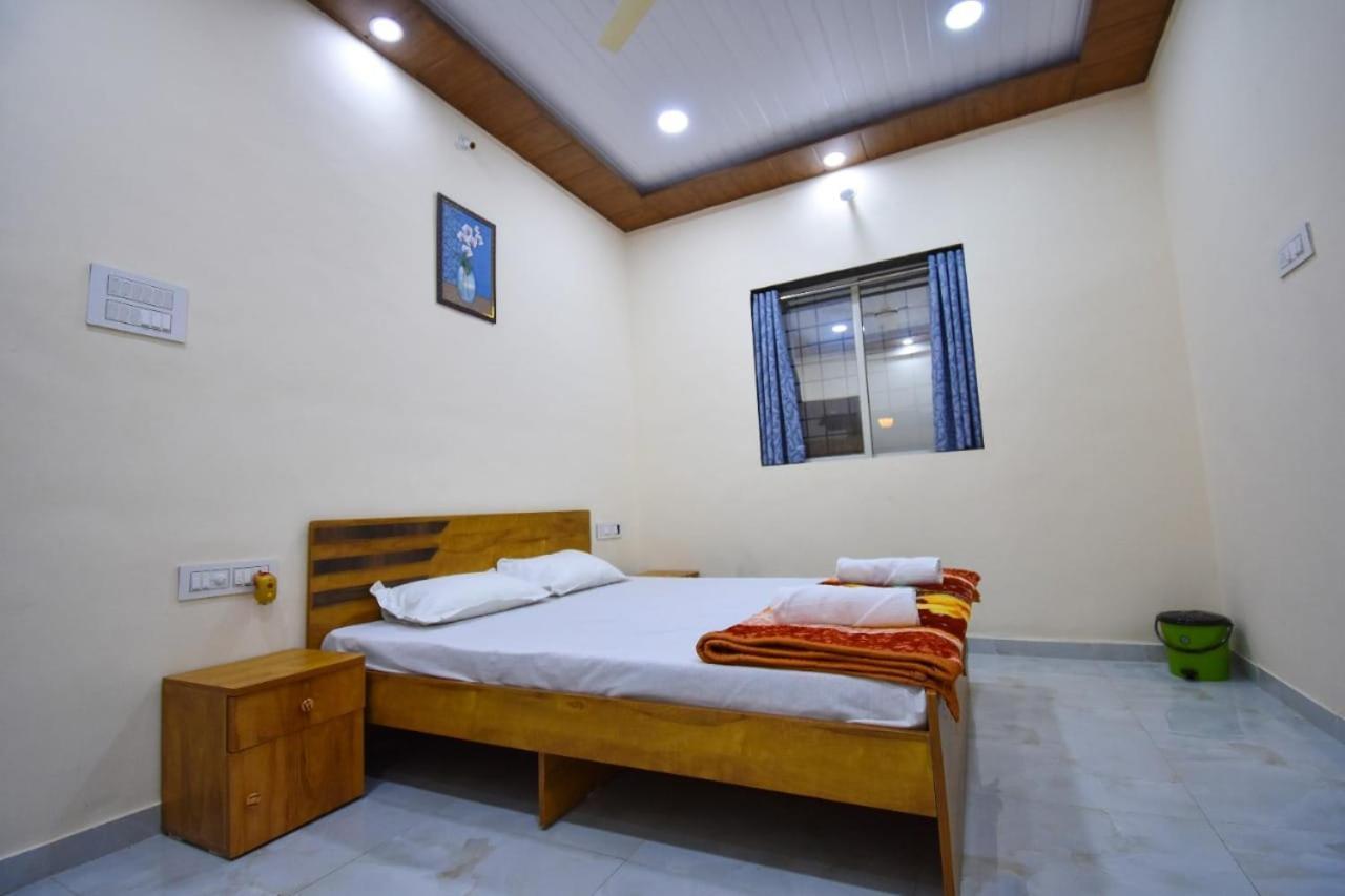 Villa Beauty And The Beast 4Bhk Lonavla Exterior foto